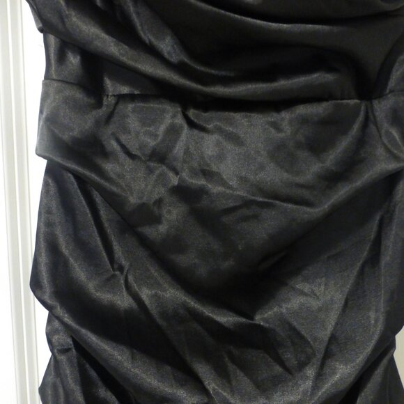 LE CHATEAU black silky satin ruched cocktail party midi dress - Picture 4 of 10
